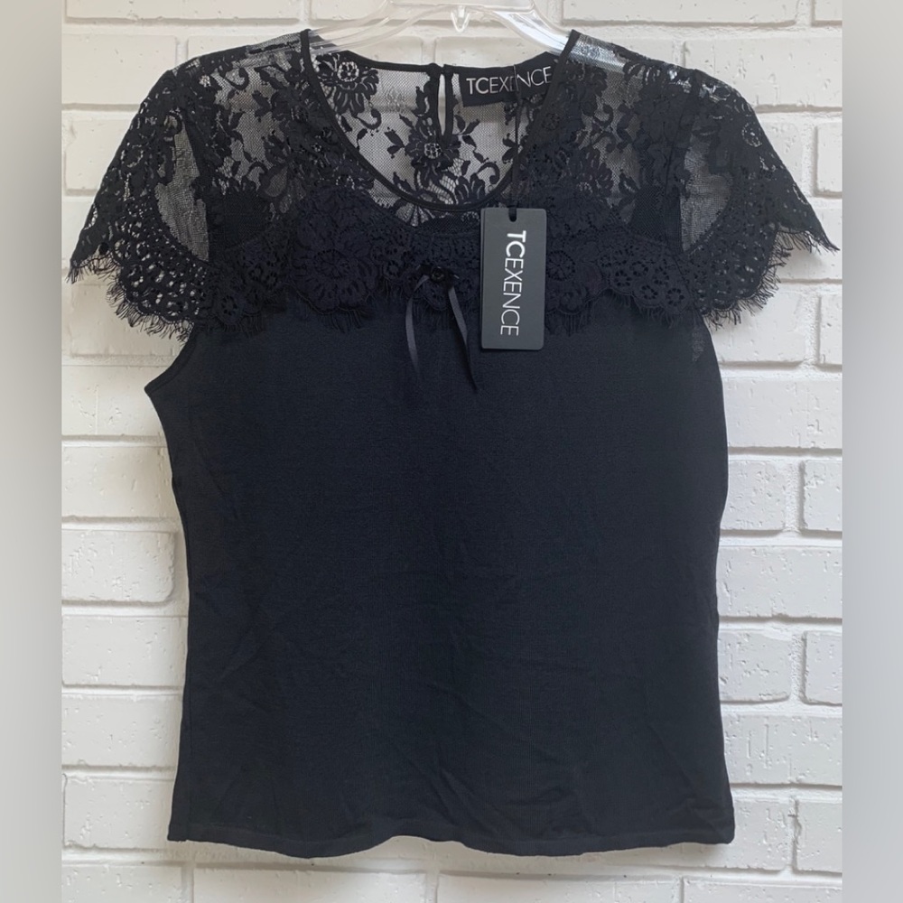 Tricot Chic, Tcexcence, black, lace top size 16